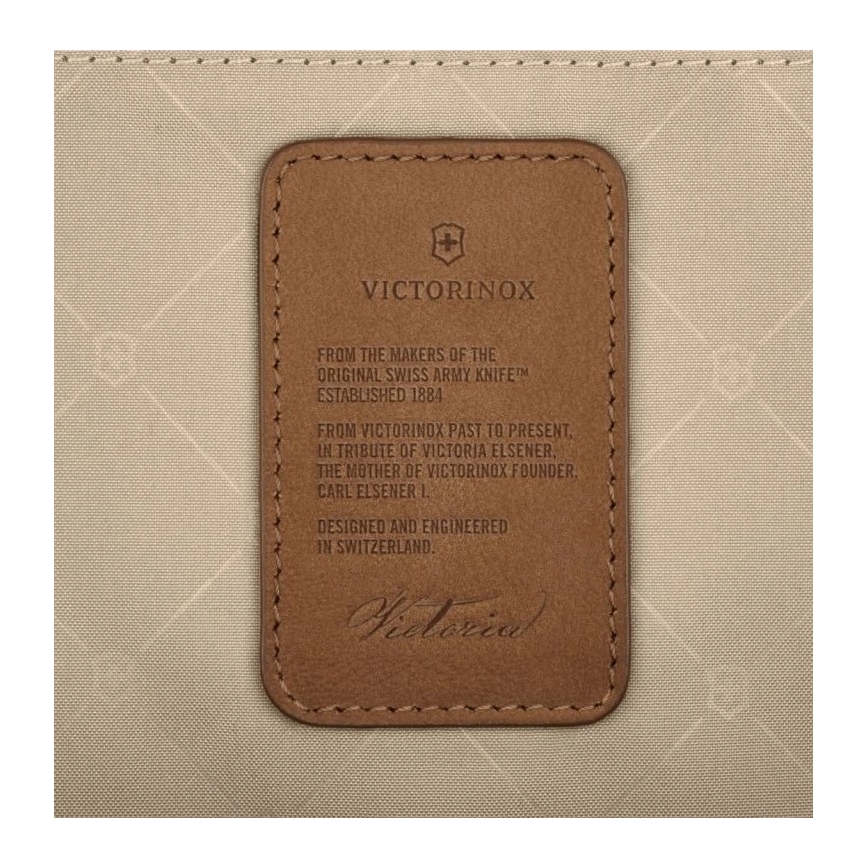 Victorinox - Раница Victoria Signature Deluxe 18 l черен