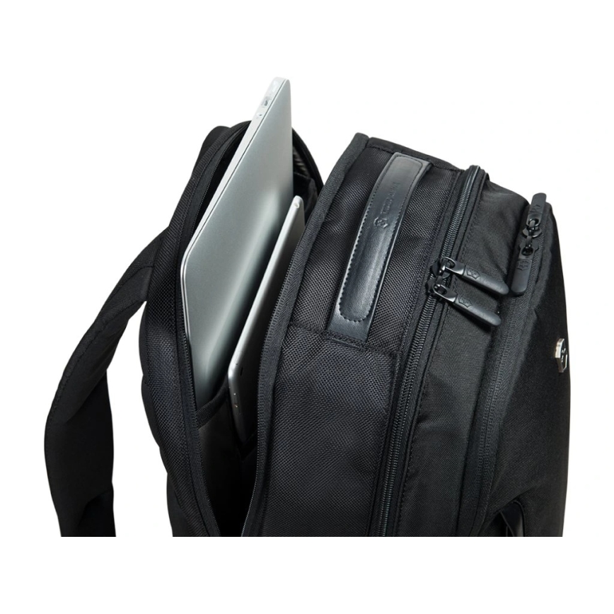 Victorinox - Раница за лаптоп 15,6 Essentials 22 л черна