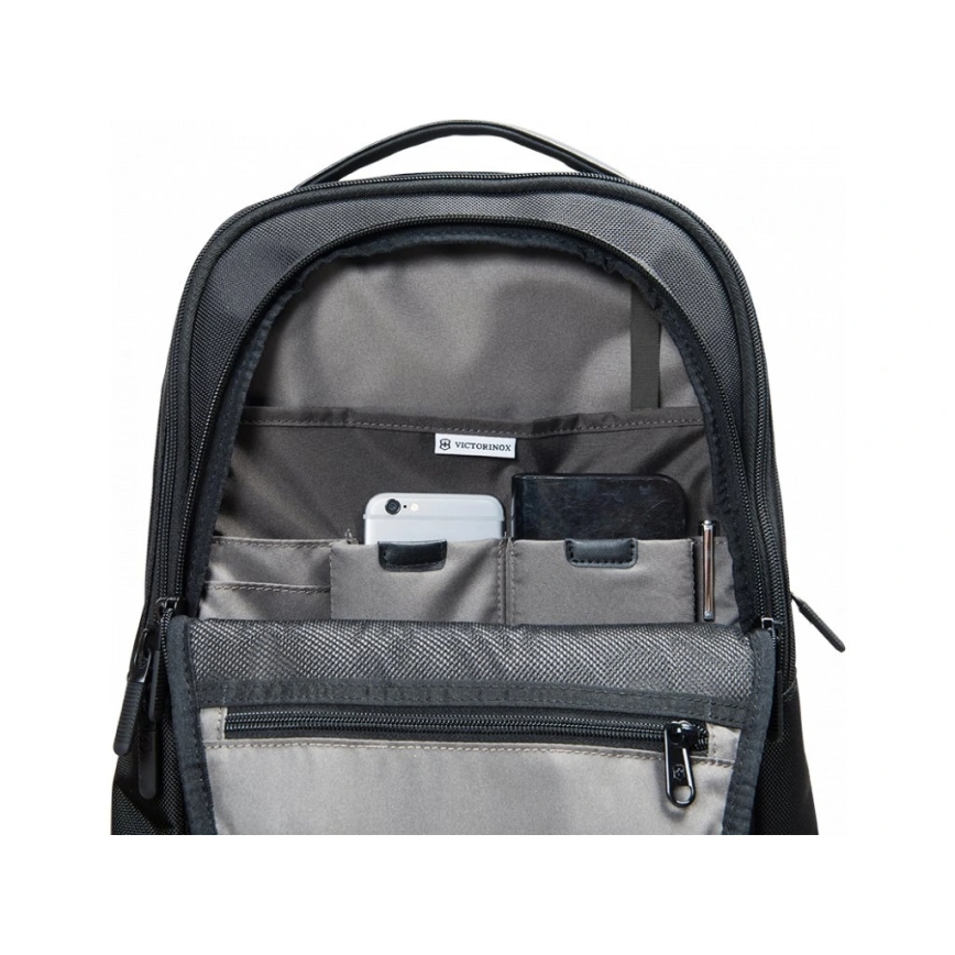Victorinox - Раница за лаптоп 15" Compact 15 l черен