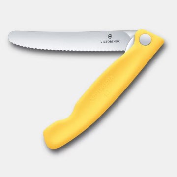 Victorinox - сгъваем нож SWISS CLASSIC 11 см, жълт