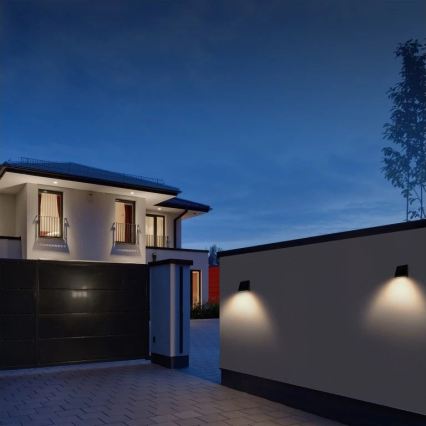 Viking - LED соларна стенна лампа с датчик и възможност за димиране LED/2W/3,7V IP54 4000K 2000 mAh