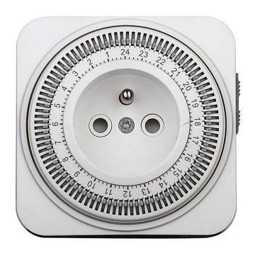 Времеви превключвател 230V/16A