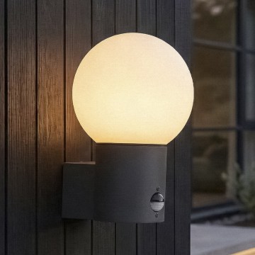 Външна стенна лампа със сензор за движение и сумрак STONO 1xE27/15W/230V IP65 антрацит