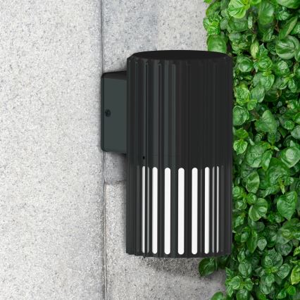 Външно стенна лампа KUUSAMO 1xE27/20W/230V IP54 антрацит