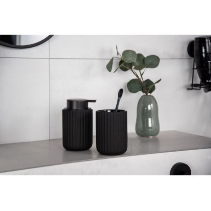 WENKO 24804100 - Дозатор за течен сапун BELLUNO 8x13,5 cm черен