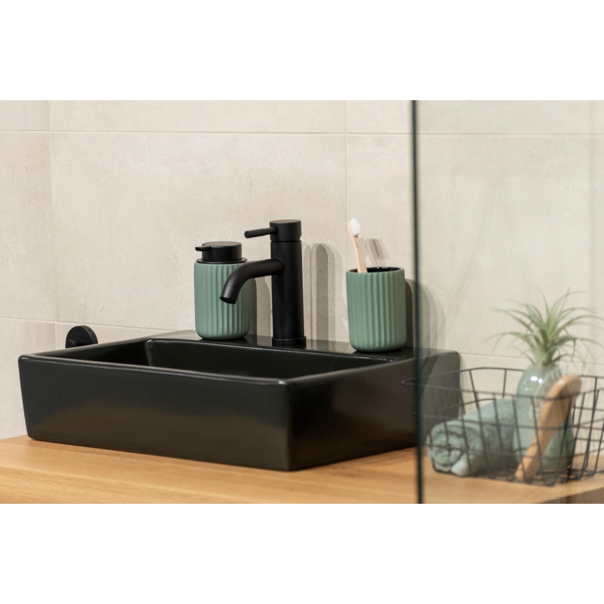 WENKO 24807100 - Дозатор за течен сапун BELLUNO 8x13,5 cm зелен/черен