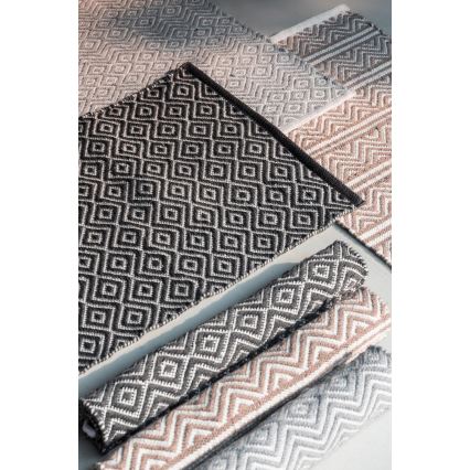 WENKO 24868100-Постелка SHAKI 50x80 cm бежова/бяла