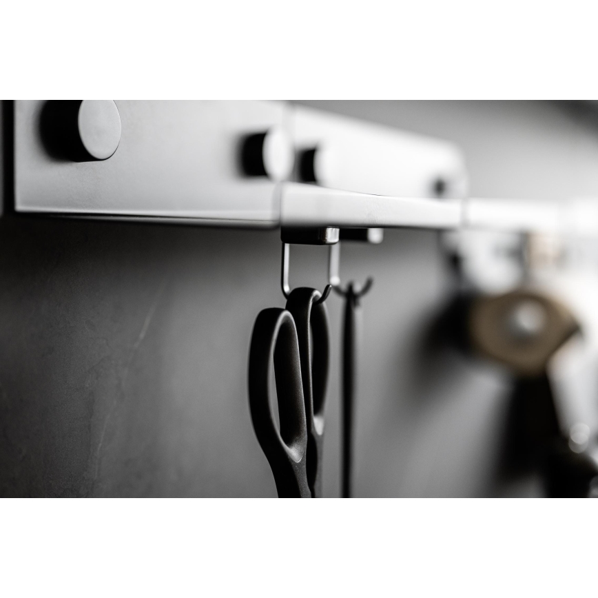 WENKO 71149800 - Закачалки JET 2,2x3,9 cm черно/сребристо