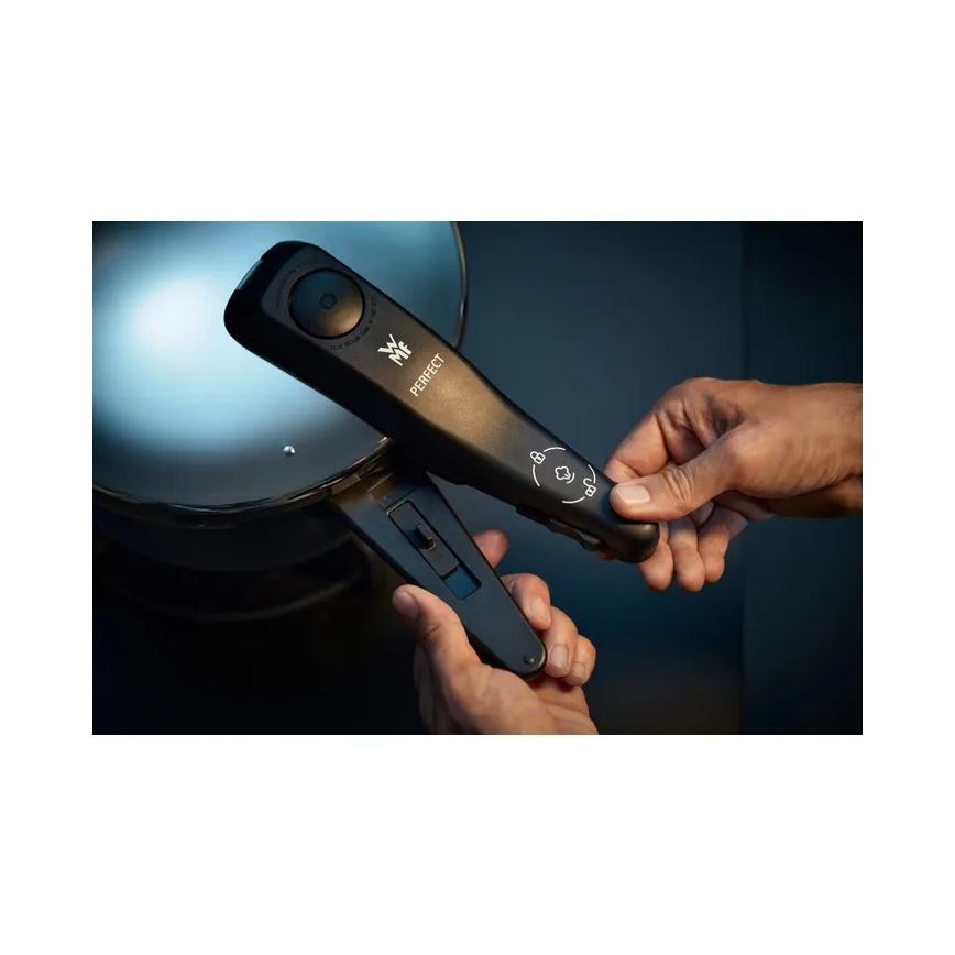 WMF - Комплект тенджери под налягане 6,5 l + 3 l PERFECT от неръждаема стомана