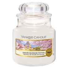 Yankee Candle - Ароматна свещ SAKURA BLOSSOM FESTIVAL малка 104 гр 20-30 часа