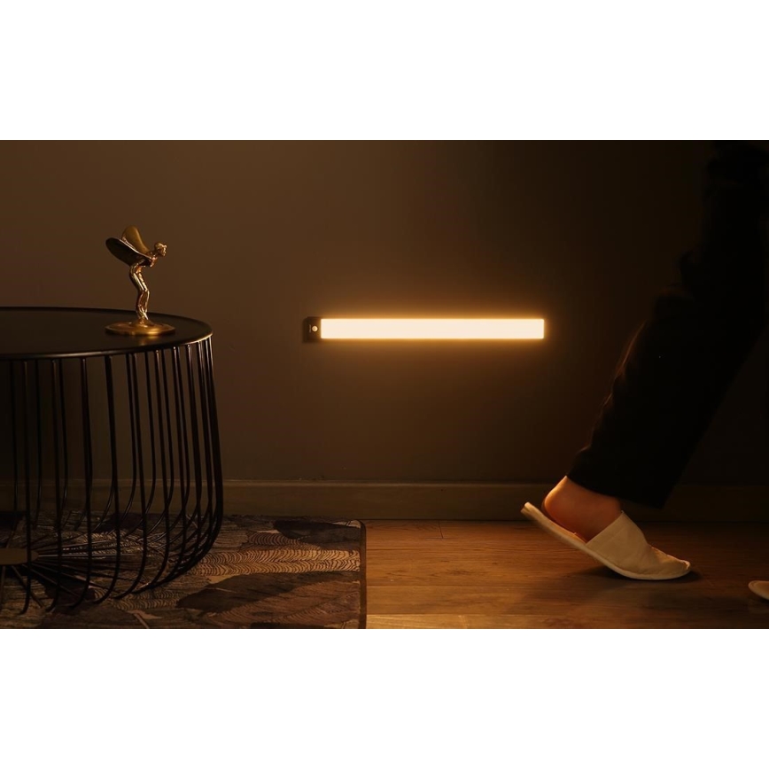Yeelight - LED Димируемо акумулаторно осветление за мебели със сензор LED/2,4W/2200 mAh 2700K 60 см черен