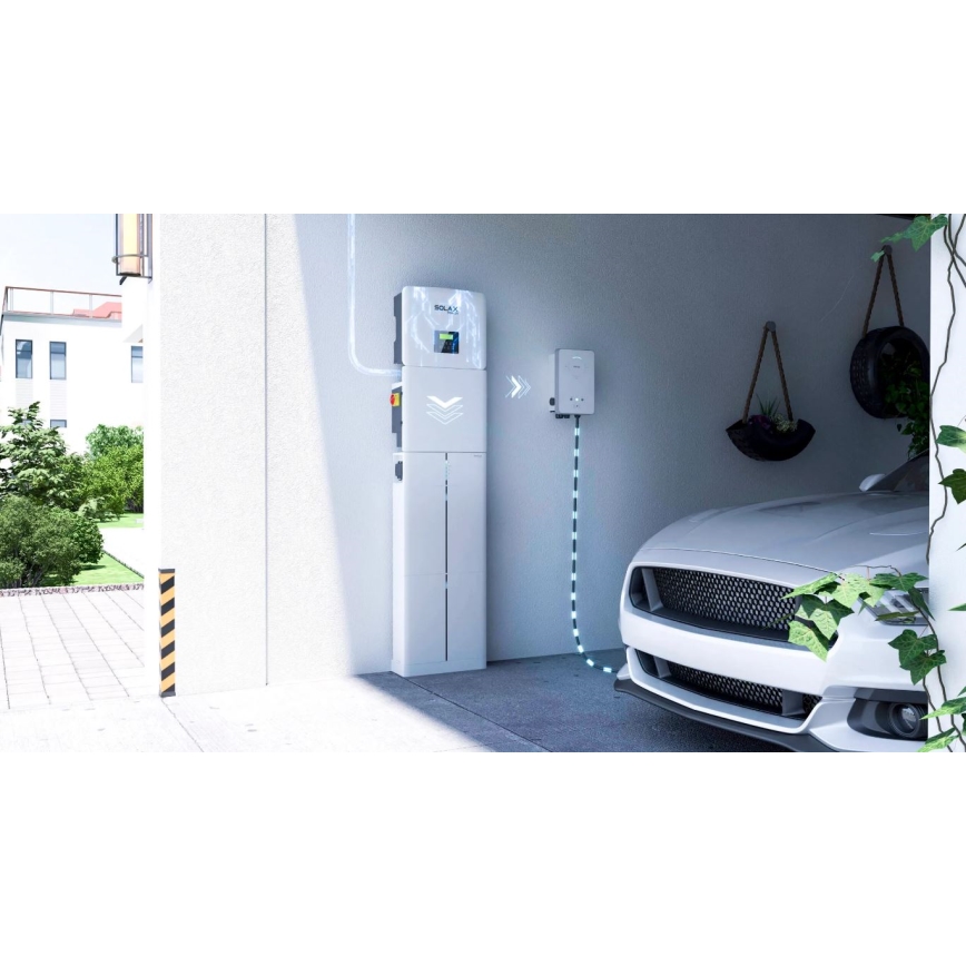 Зарядна станция за електрически автомобили SolaX Power 22kW/400V/32A IP65 Wi-Fi