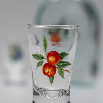 К-кт 1x стъклена бутилка и 2x чаша за шот прозрачен с мотив на кайсия