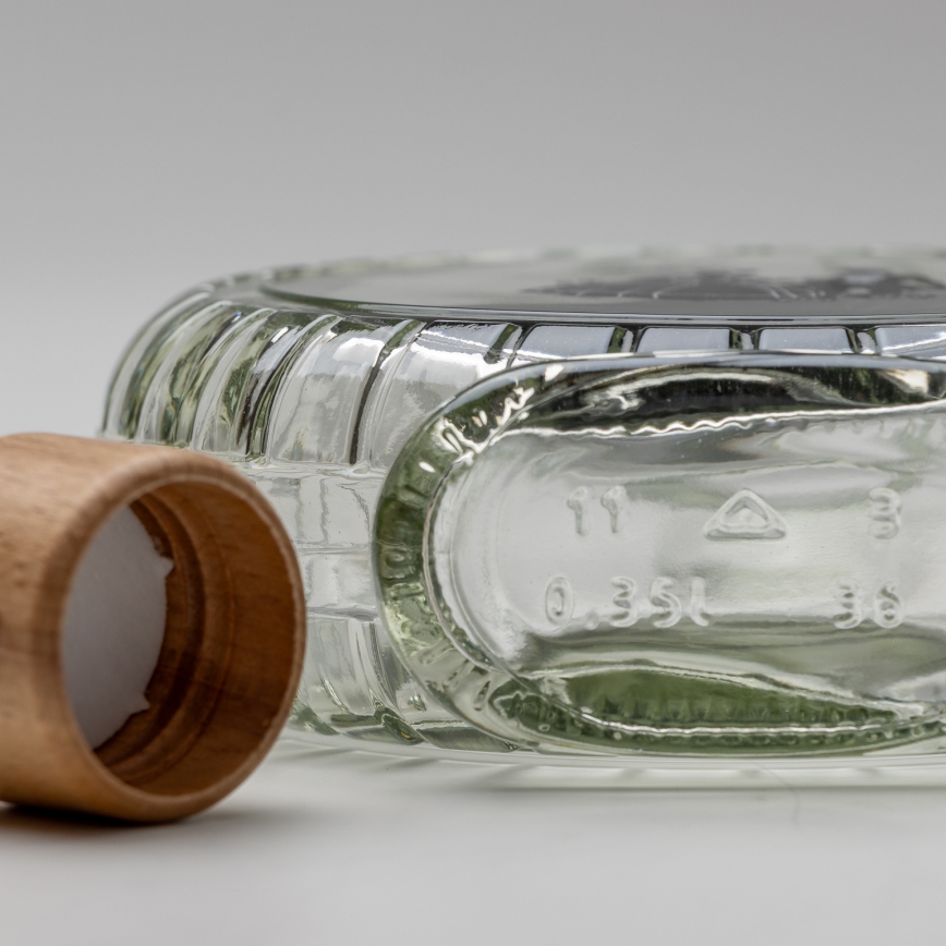 К-кт 1x стъклена бутилка и 2x чаша за шот прозрачен с танцувален мотив