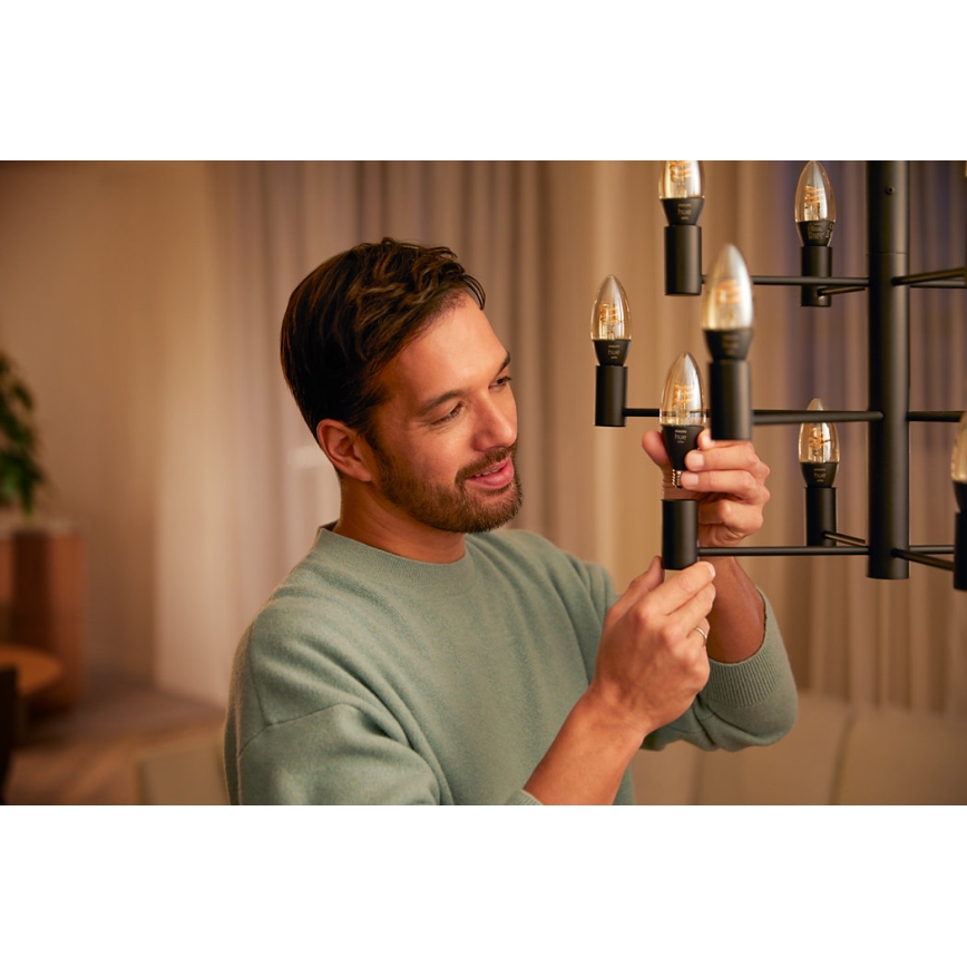 К-кт 2 бр. LED димируеми крушки Philips Hue WHITE FILAMENT E14/4,5W/230V 2100K
