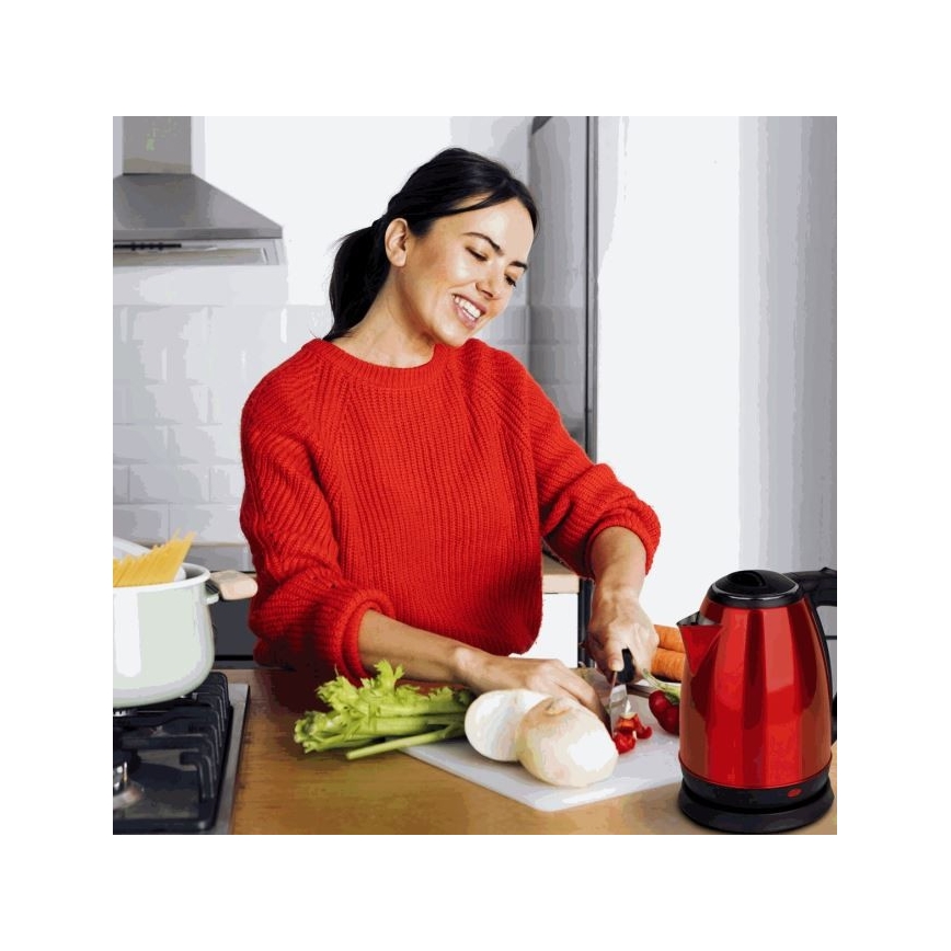Кана 1,8 l 1500W/230V неръждаем червен