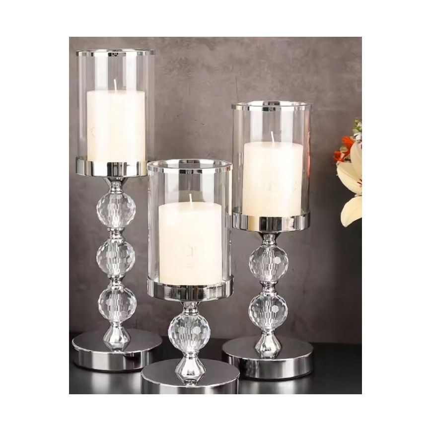 Комплект от 3 свещника с лъскаво хромово покритие