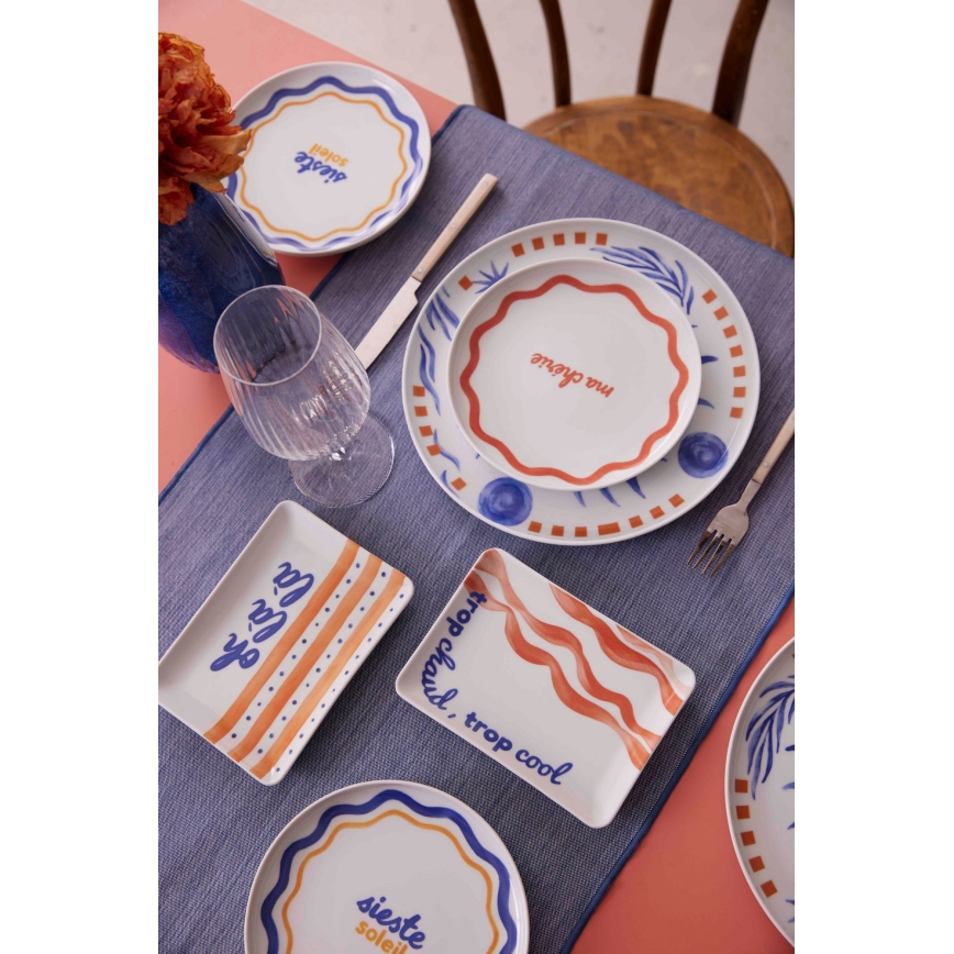 Комплект за хранене 12 части червено/синьо/бяло/порцелан