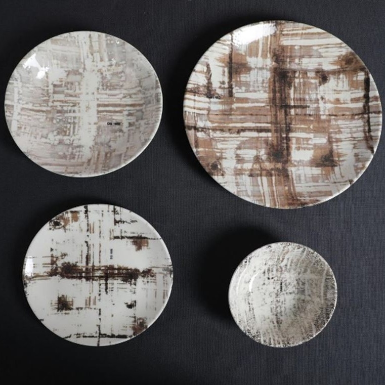 Комплект за хранене 24 части кафяв/бял/порцелан