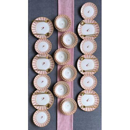 Комплект за хранене 24 части бял/червен/златен/керамика